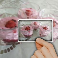A picture of Quick Strawberry Cream Dessert.