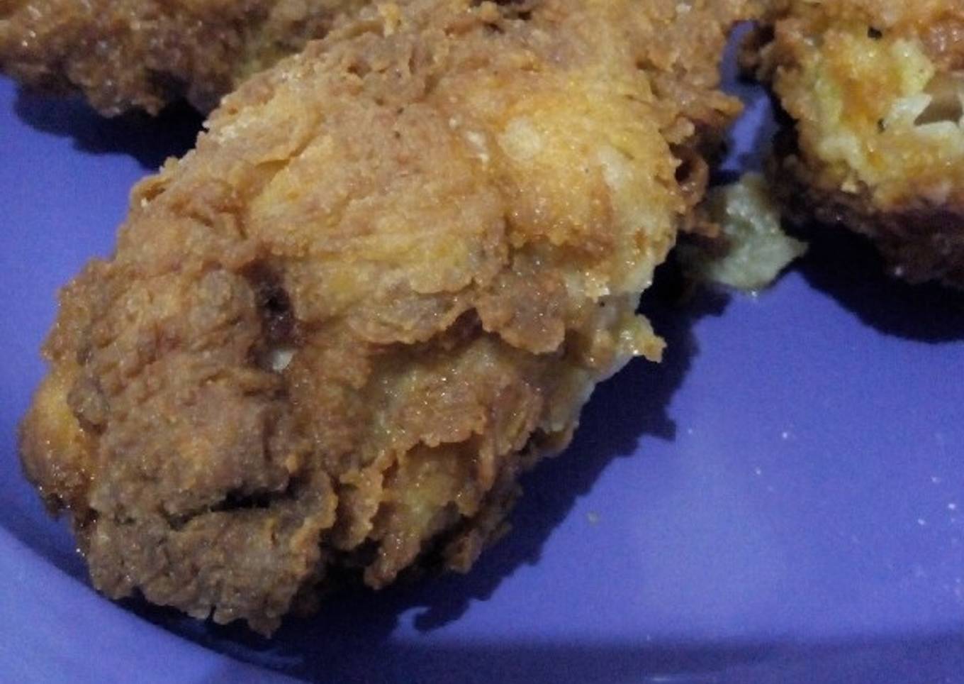 Ayam goreng tepung lada hitam