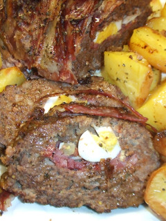 Una foto de Arrollado de carne relleno