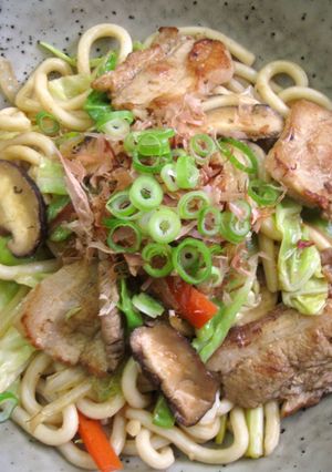 A picture of Yakiudon.
