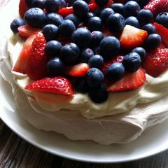 A picture of Pavlova.