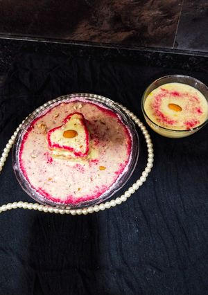 A picture of Farali Indian pastry.