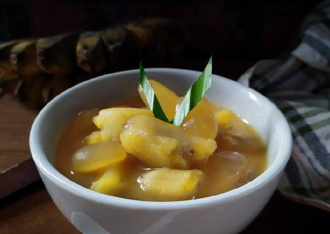 Kolak pisang gepok kolang kaling