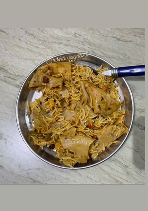 A picture of Papad Pulav.