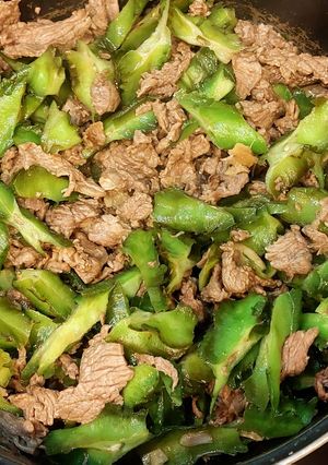 Hình của món Đậu rồng xào thịt bò.