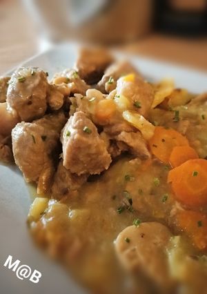 Une photo de Veau à l'orange et ses légumes au Cook Expert
