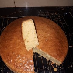 A picture of Lemon Cake.