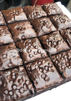 Foto resep Shiny Fudgy Brownies
