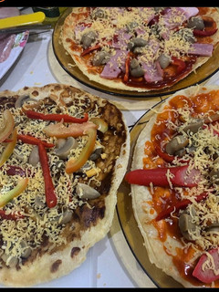 A picture of Homemade Pizza Pita.