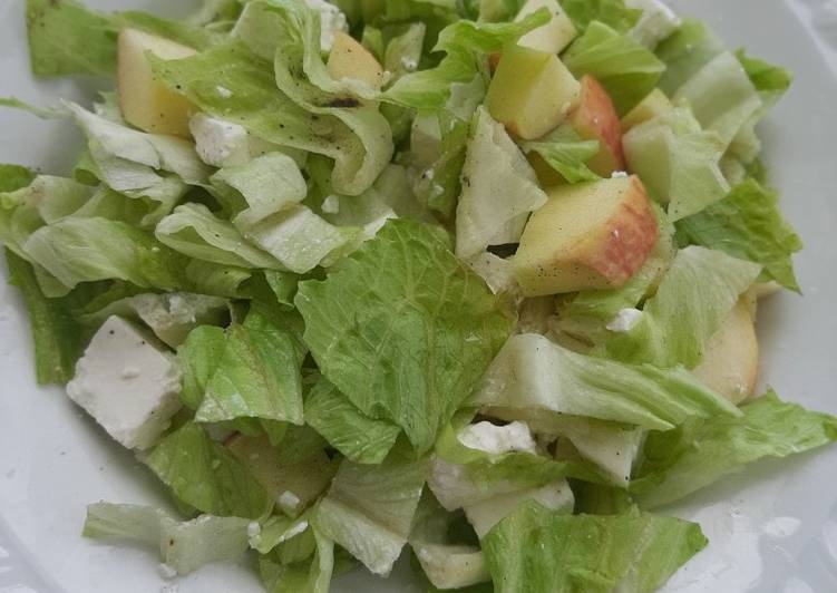 Apple cheese lettuce salad