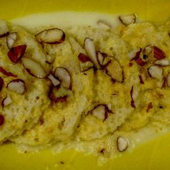A picture of Bread Rasmalai.