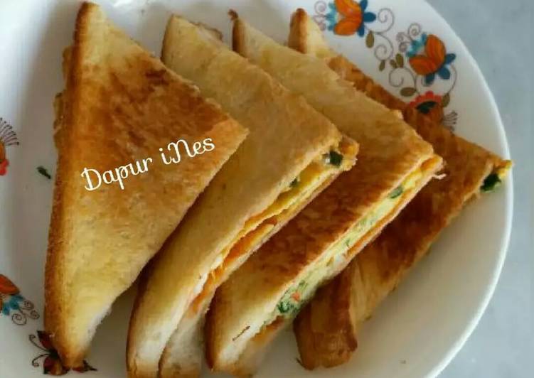 Resep Sandwich isi kornet sapi+ telur, Bisa Manjain Lidah