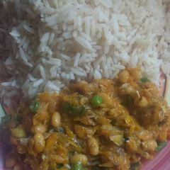 A picture of Rice and veg.