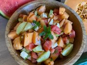 Une photo de salade fêta