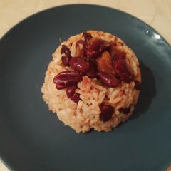 A picture of Rajma Rice 😋.