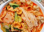 Gambar seblak jamur enoki