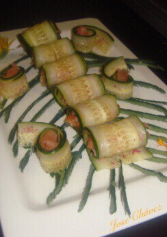 Una foto de Rollitos de pepino