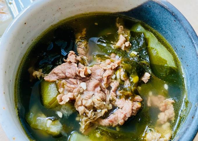 Easiest Way to Make Super Quick Homemade Beef seaweed soup with luffa