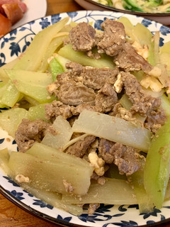 佛手瓜炒牛肉 的食譜成品照片
