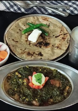 A picture of Kathiyawadi style Dill leaves curry (suva bhaji nu shaak).
