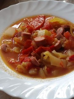 Cukkinis, virslis lecsó recept fotója
