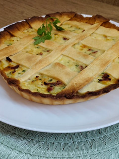 Una foto de Quiche de patata y bacalao