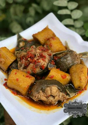 A picture of Catfish and plantain peppersoup.