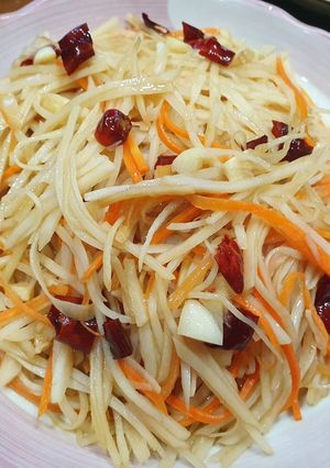 酸辣炒土豆絲 的食譜成品照片