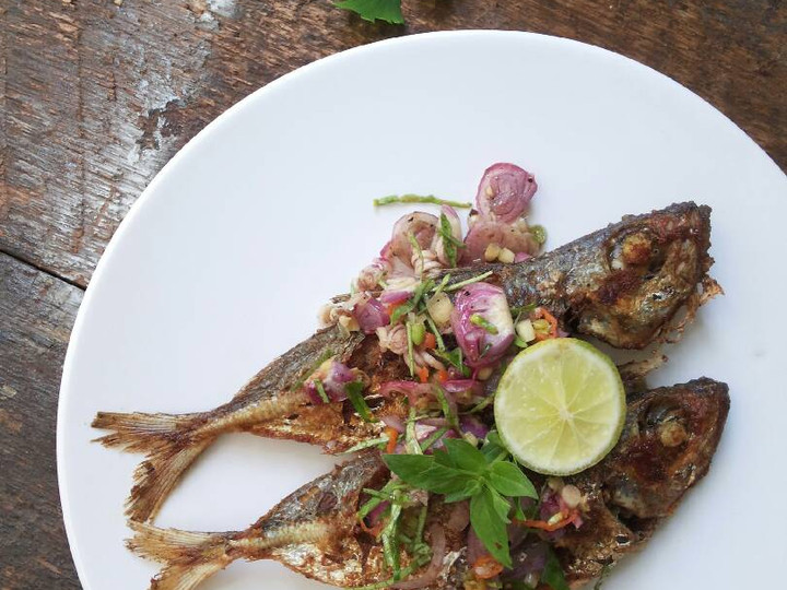 Cara Memasak Ikan kembung sambel matah (#PR_recookmasakanpedas) Ekonomis Untuk Dijual
