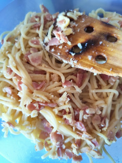 Una foto de Espaguetis carbonara