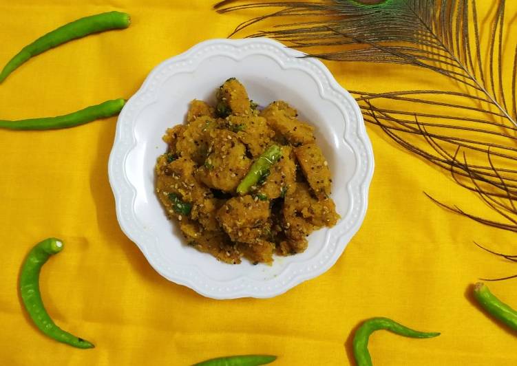 Recipe of Quick Khichadi ke Muthiya