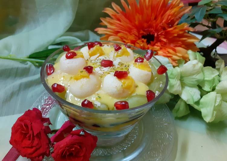 Mango stuffed Rasgulla Trifle