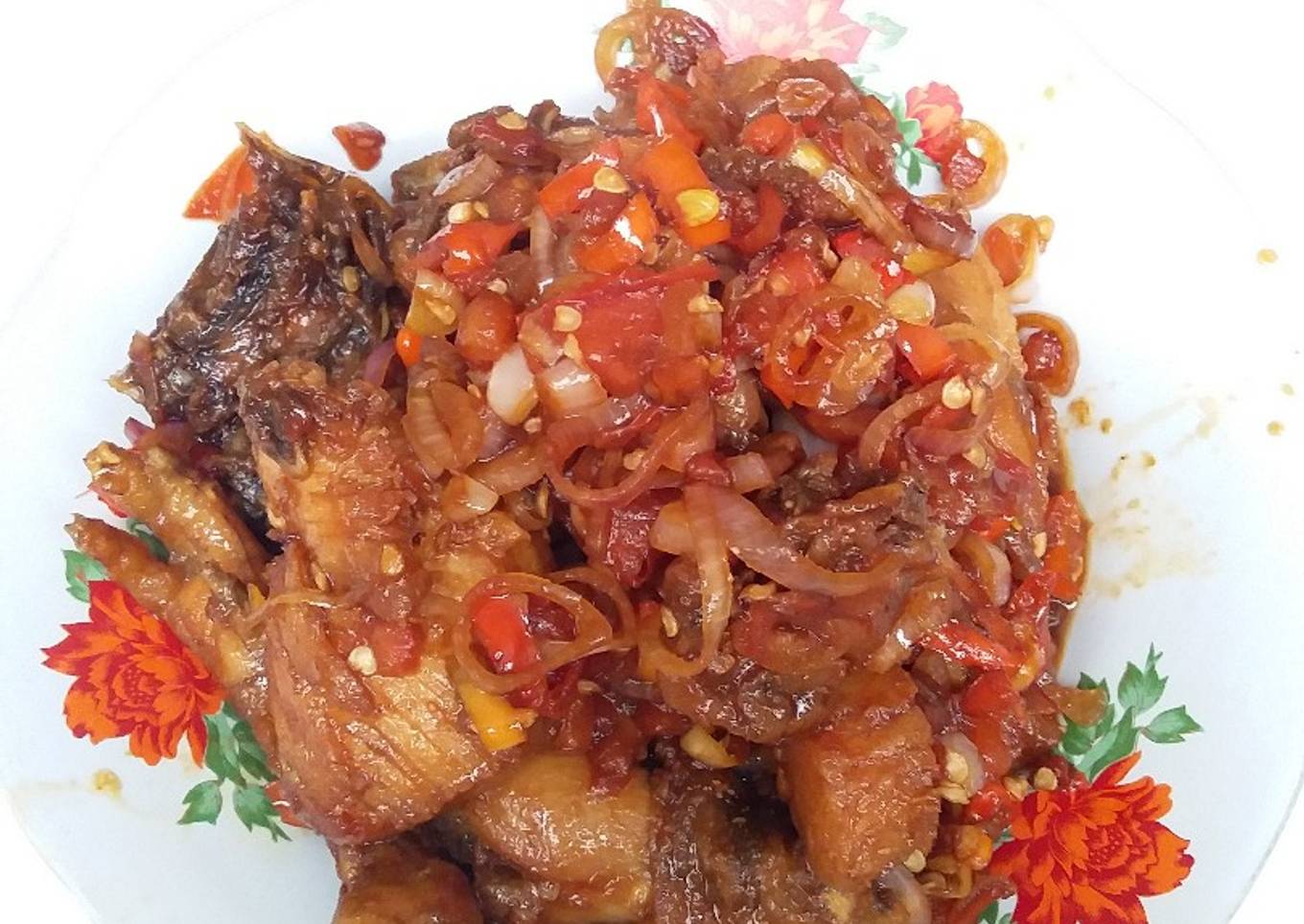 Ayam goreng saus sambal