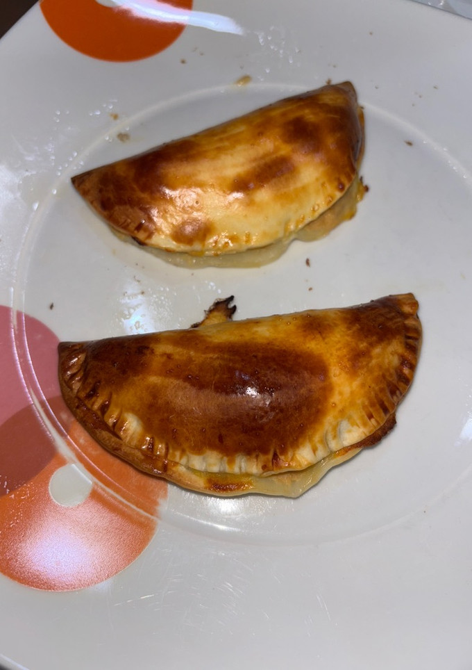 Una foto de Empanadillas de carne del puchero