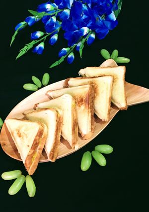 A picture of Crispy Potato Sandwich.