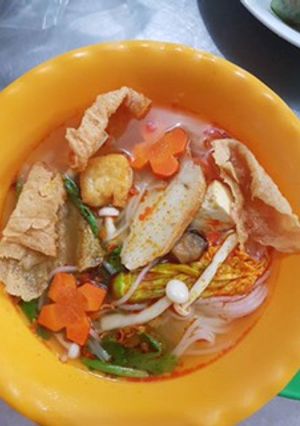 Hình của món Bún lẩu Thái.