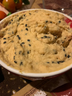 Una foto de Hummus De Garbanzo Inolvi…