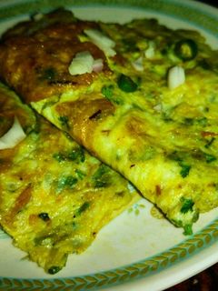 एग औमलेट (egg omelette recipe in Hindi) रेसिपी मुख्य फोटो