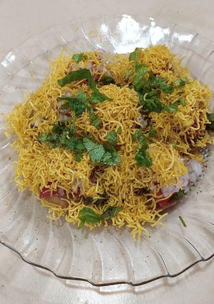 સેવ પૂરી(sev puri recipe in gujarati) રેસીપી મુખ્ય ફોટો