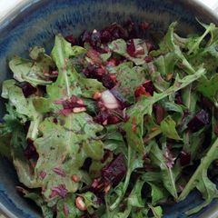 A picture of Arugula Beet Salad.