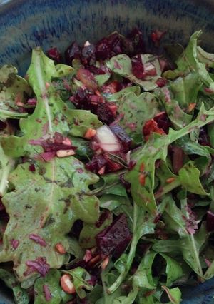 A picture of Arugula Beet Salad.