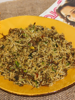 A picture of One Pot Keema Biryani / Ground Beef Biryani.