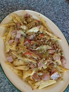 Una foto de Revuelto gramajo