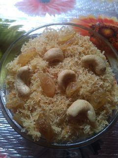 নারকেল এ নবাবি সেমাই রেসিপির প্রধান ছবি