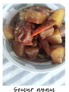 Foto resep Semur ayam kentang simple