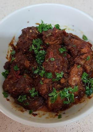 A picture of Mustard chicken fry.