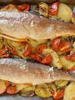 Una foto de Truchas asadas