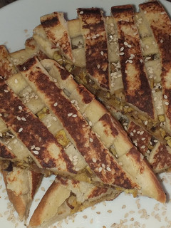 A picture of French toast.