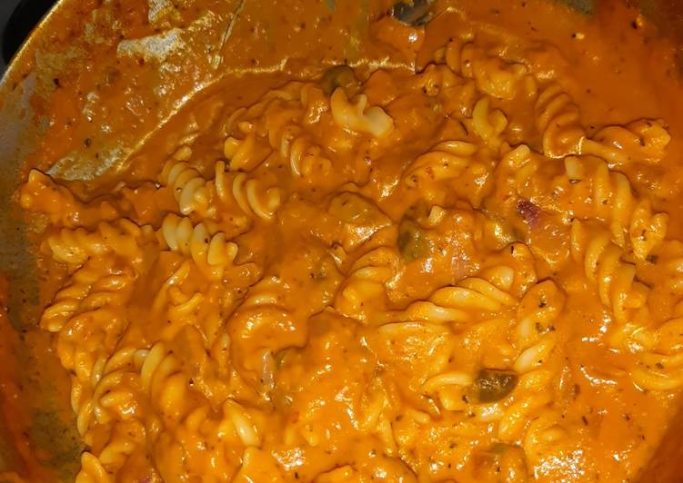 Red Sauce Pasta