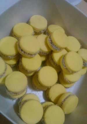 Una foto de Alfajores de maicena❤